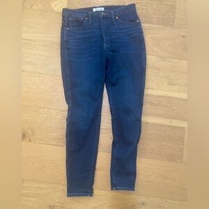 Madewell 10’ high rise Dark Blue Skinny Jeans size 30 VGUC